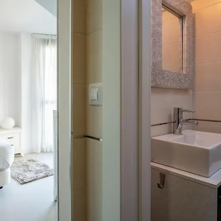 Casa En El Valle De Pielagos Con Parking Chalet Boo De Pielagos