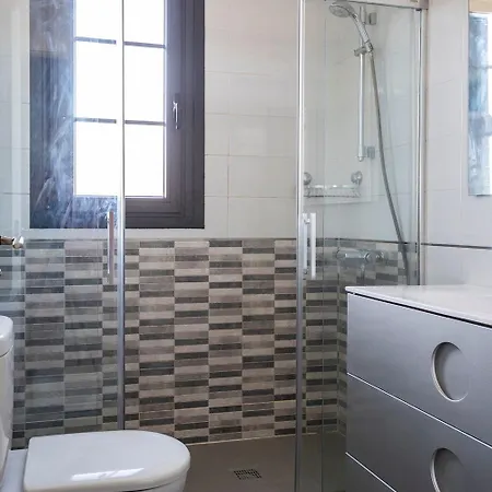 Casa En El Valle De Pielagos Con Parking Chalet *